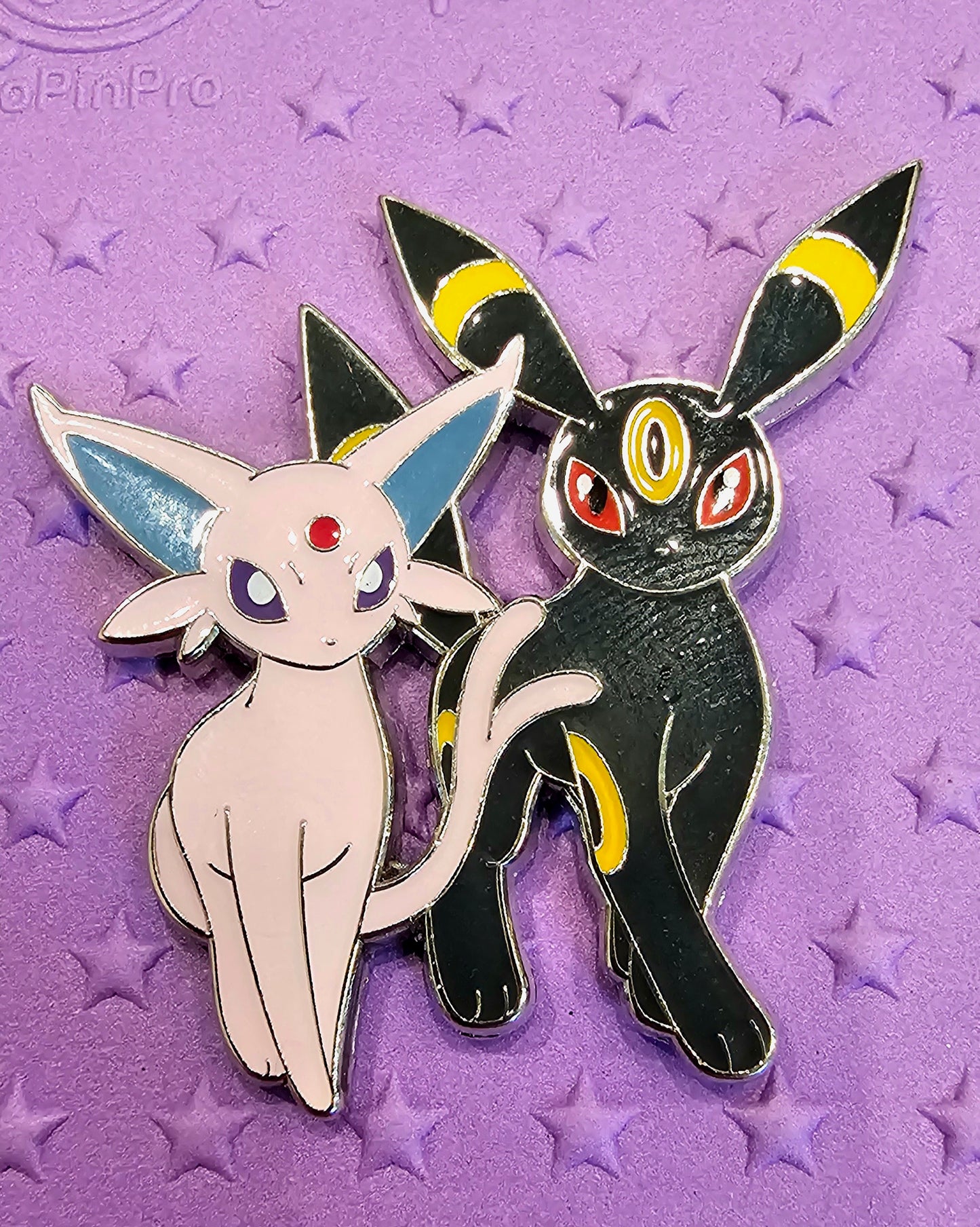 Umbreon & Espeon Pin - Official Metal Pin - Prismatic Evolutions Premium Figure Collection